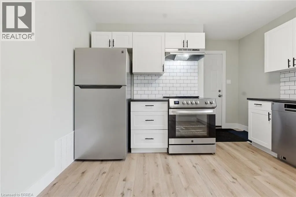 249 CLARENCE Street
