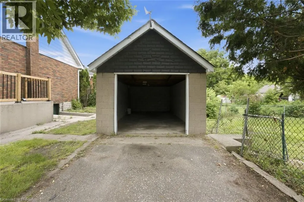 249 CLARENCE Street