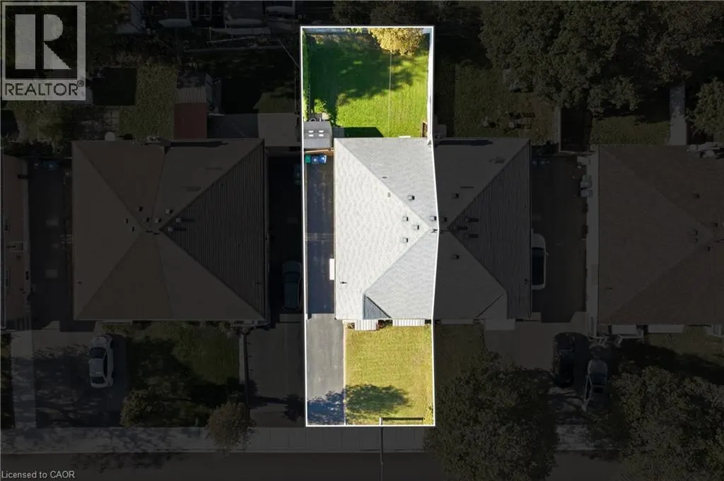 16 AVONDALE Boulevard