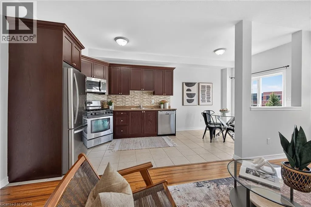 16 BROWVIEW Drive