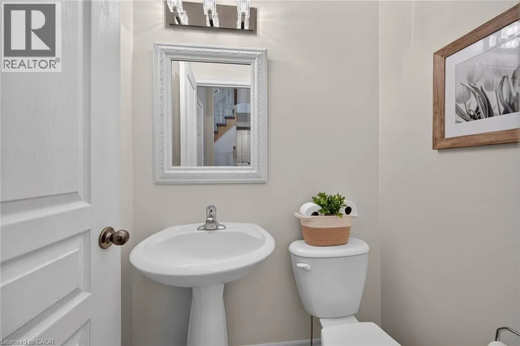 16 BROWVIEW Drive