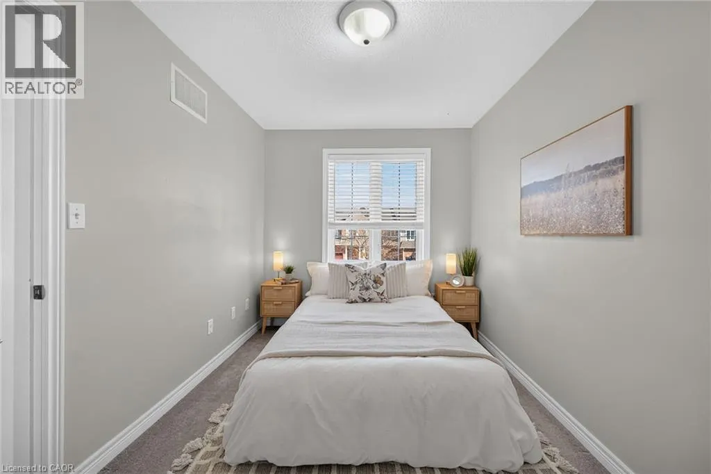 16 BROWVIEW Drive