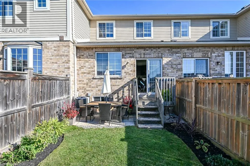 16 BROWVIEW Drive
