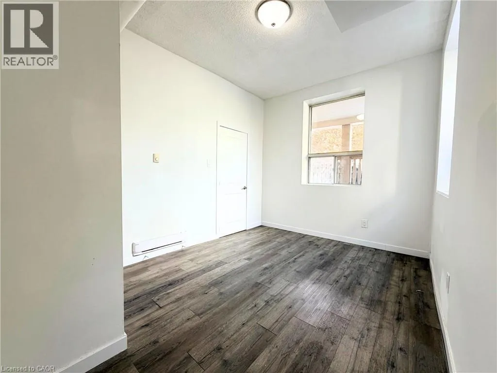 121 PARK Street S Unit# 1 #1