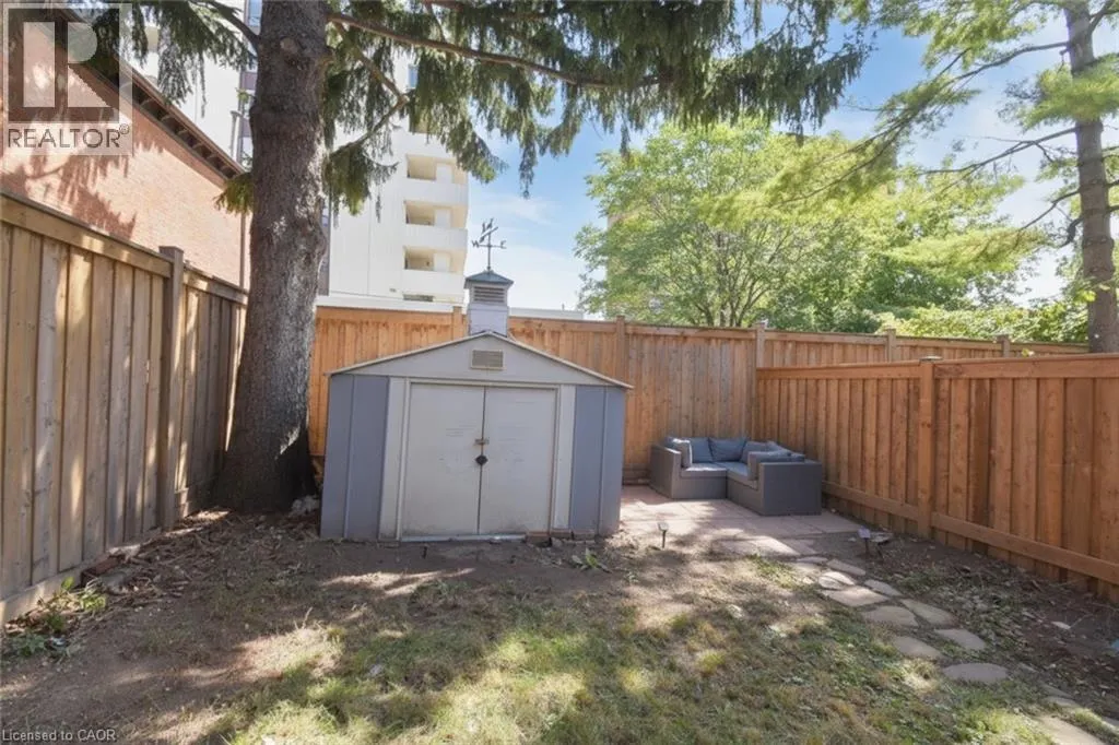 35 TISDALE Street S