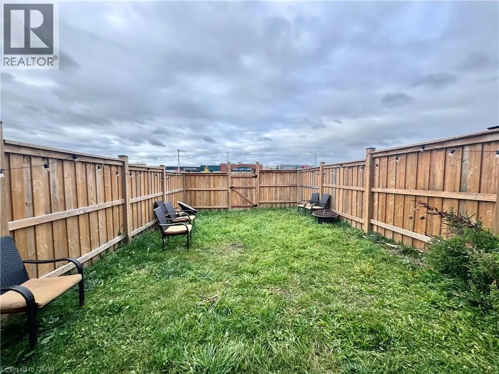 1371 COUNTRYSTONE Drive