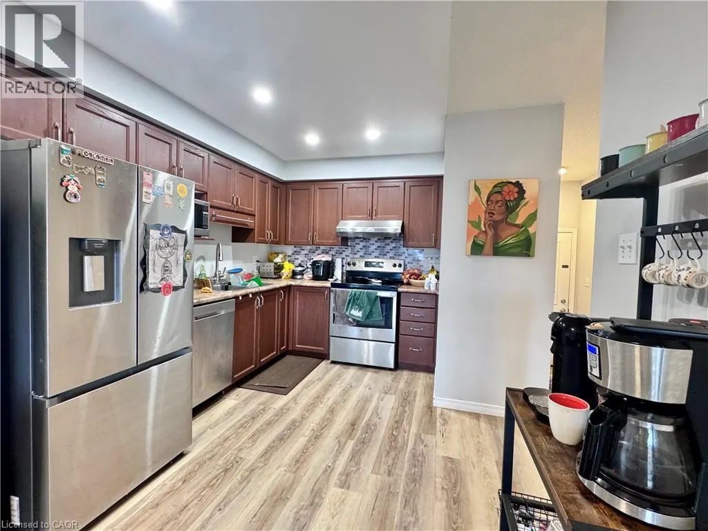 1371 COUNTRYSTONE Drive