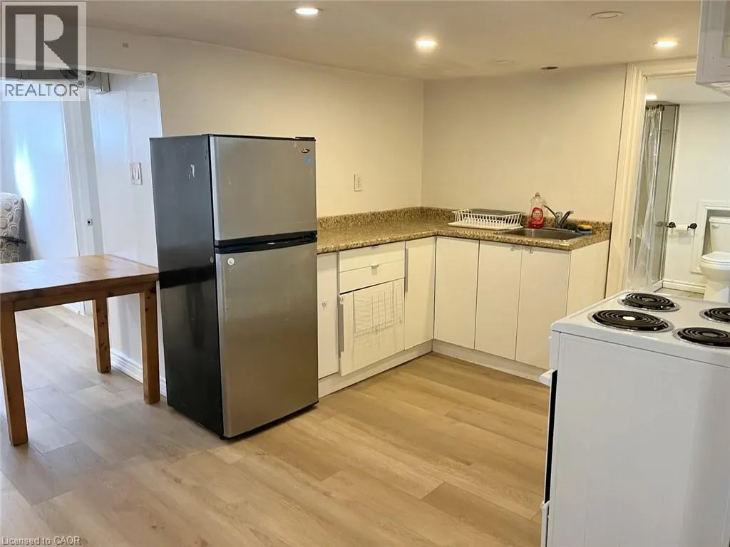 255 WALLACE Avenue S Unit# LOWER #LOWER