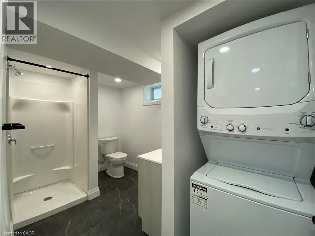 24 SANDALWOOD Avenue Unit# Lower #Lower