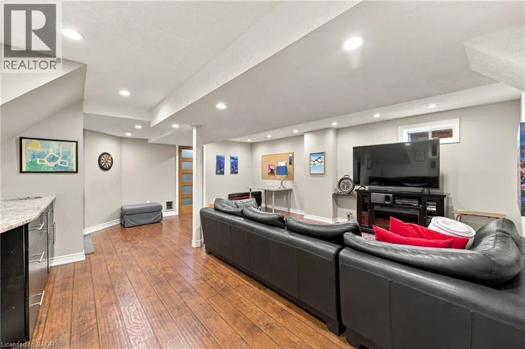 79 LIVINGSTONE Drive