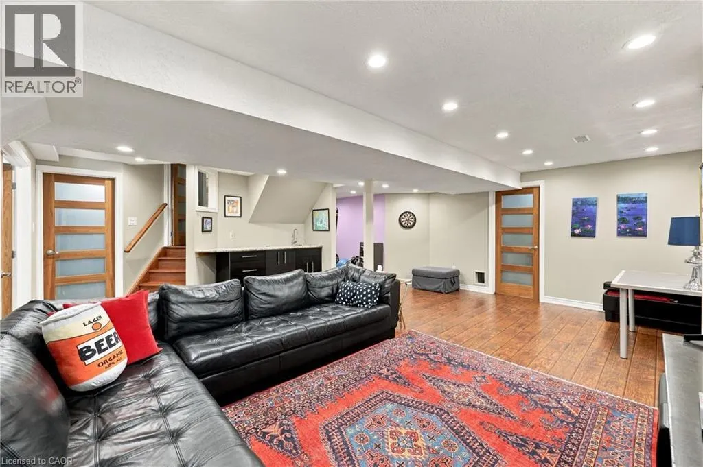 79 LIVINGSTONE Drive