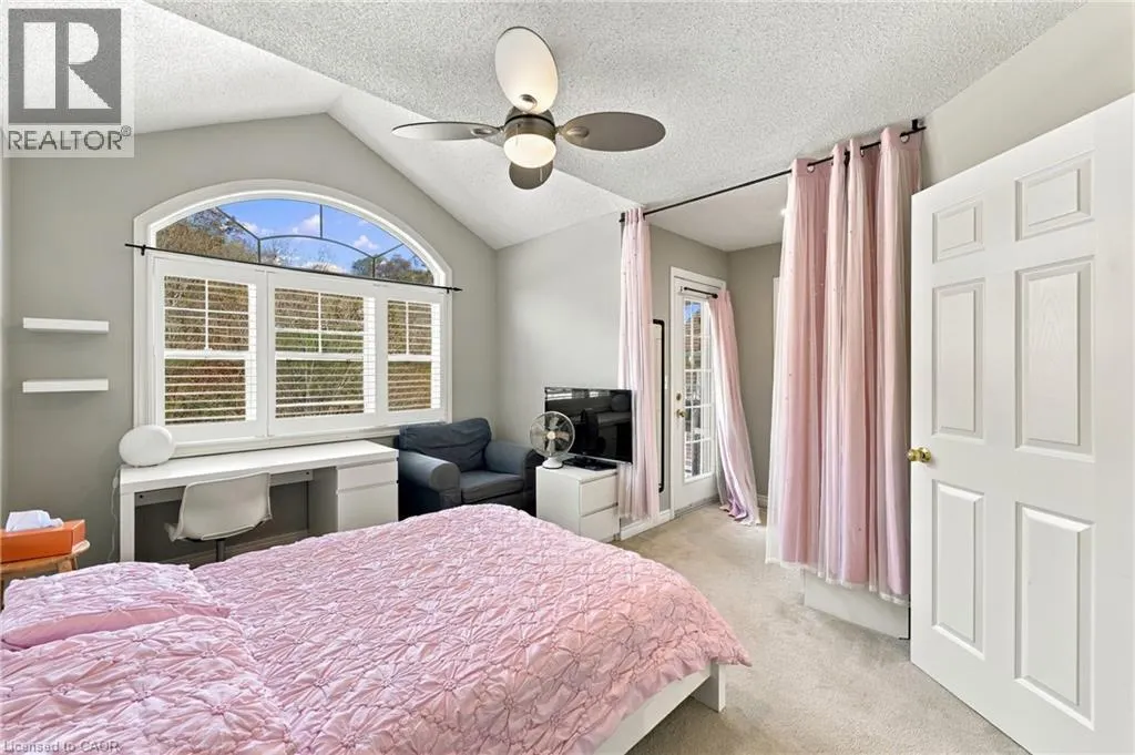 79 LIVINGSTONE Drive