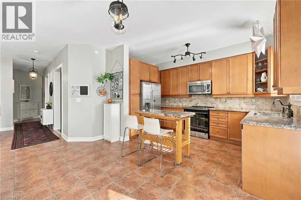 79 LIVINGSTONE Drive