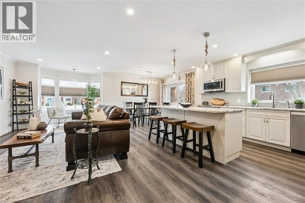 67 BRECKENRIDGE Drive Unit# 102 #102