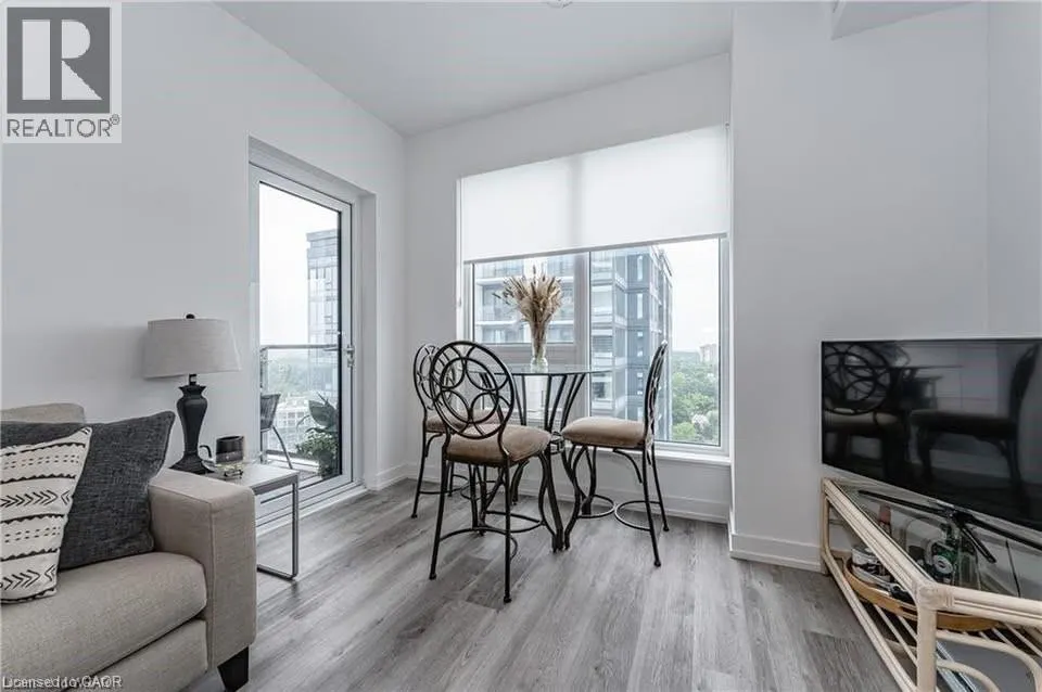 15 WELLINGTON Street Unit# 1702 #1702