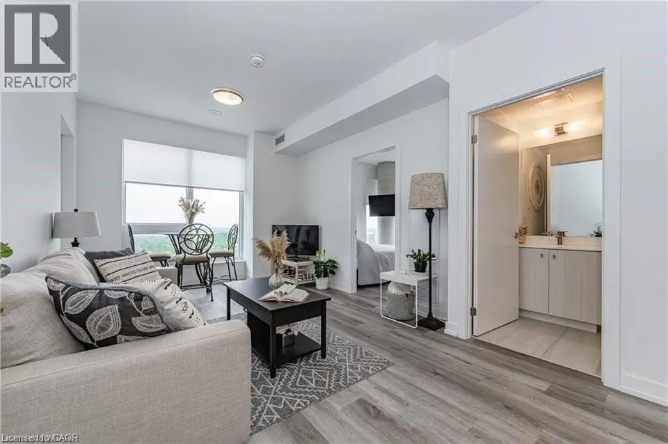 15 WELLINGTON Street Unit# 1702 #1702