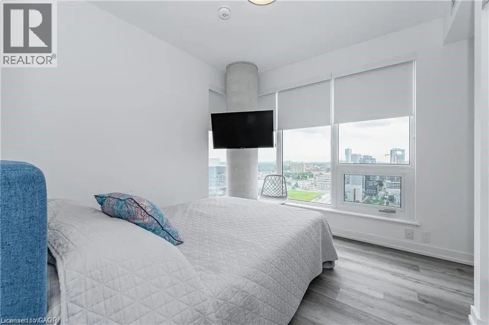 15 WELLINGTON Street Unit# 1702 #1702