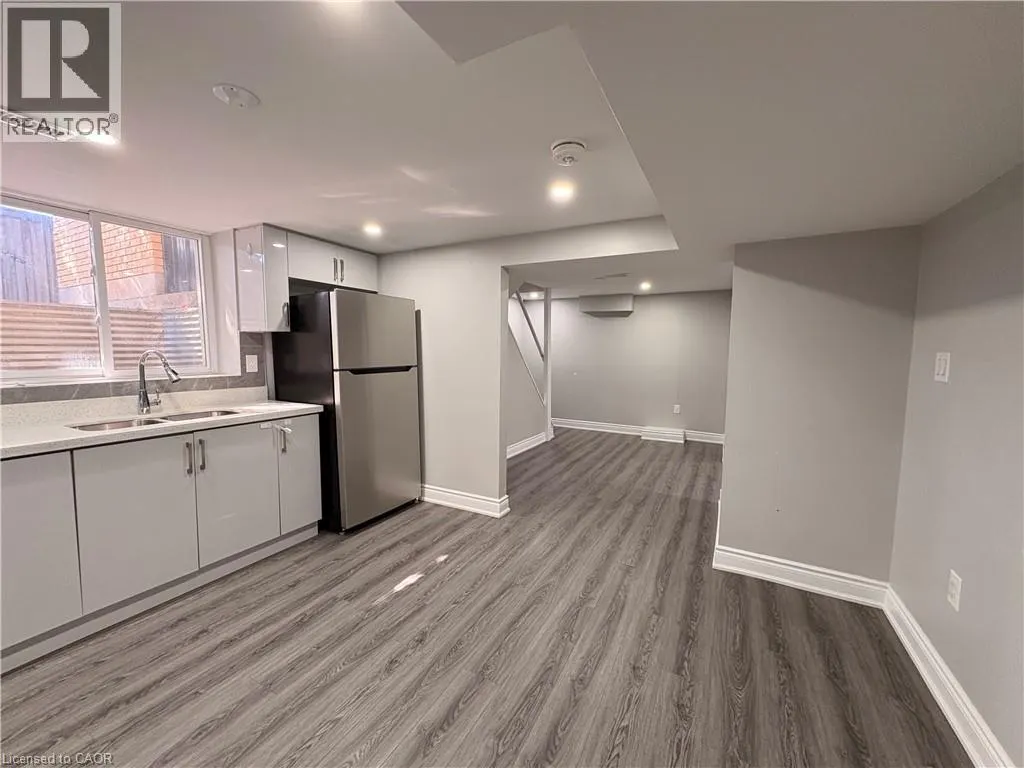 148 OAKLAND Drive Unit# Basement #Basement