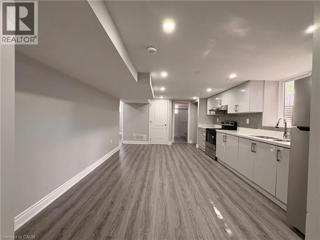 148 OAKLAND Drive Unit# Basement #Basement