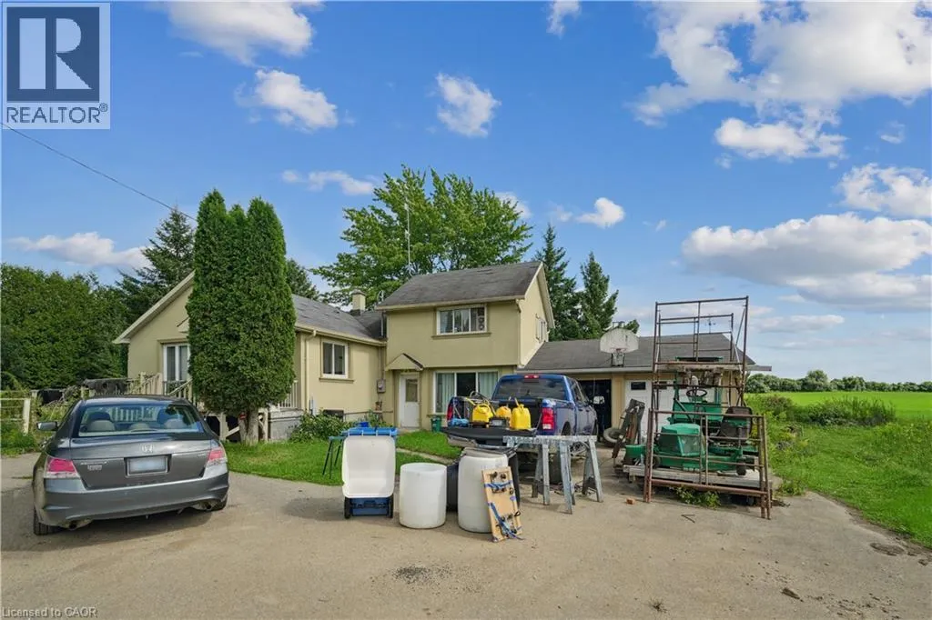 8033 SIDEROAD 10