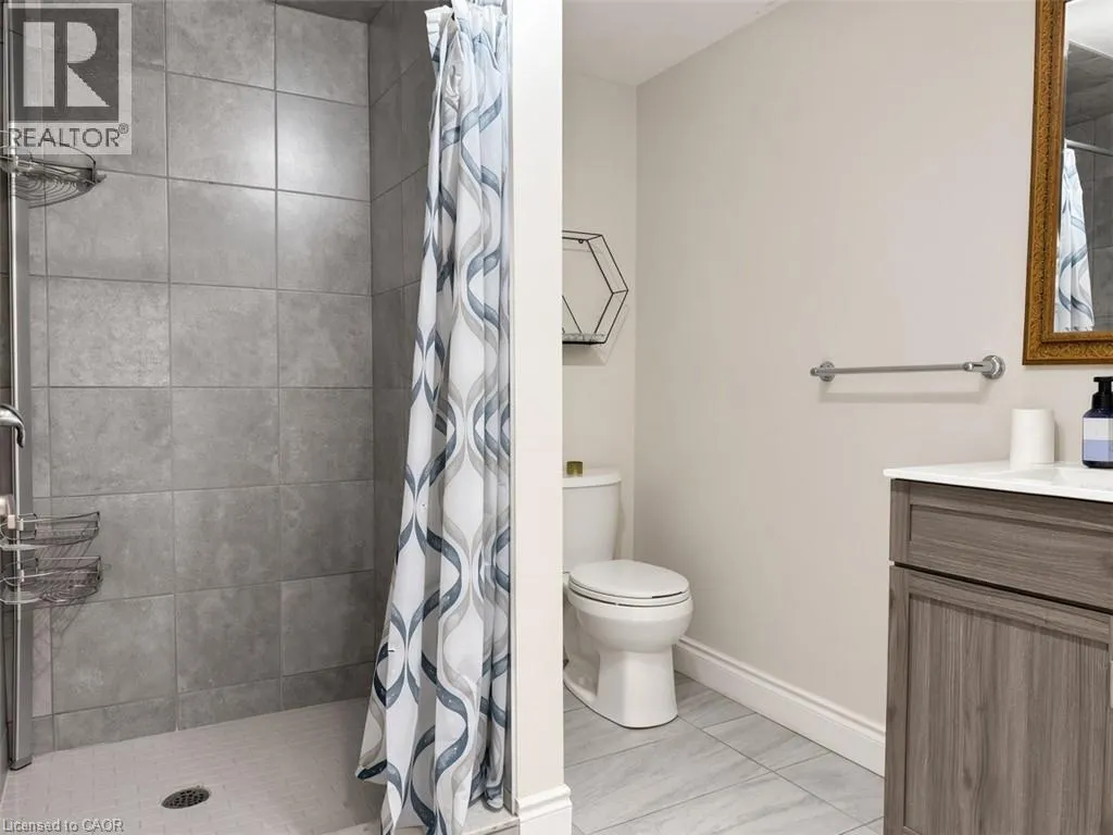 312 UPPER PARADISE Road Unit# Basement #Basement