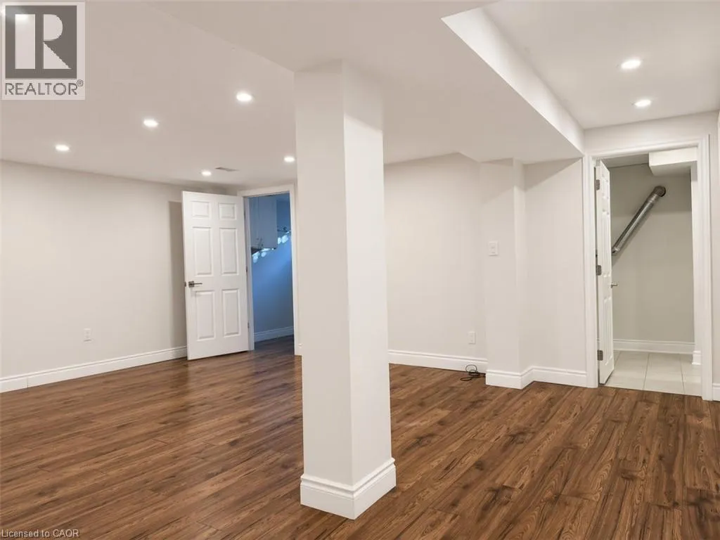 312 UPPER PARADISE Road Unit# Basement #Basement