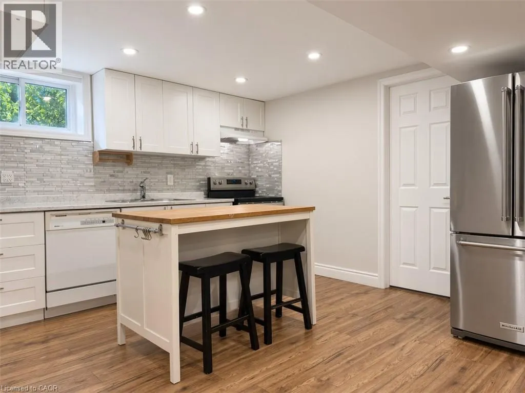312 UPPER PARADISE Road Unit# Basement #Basement