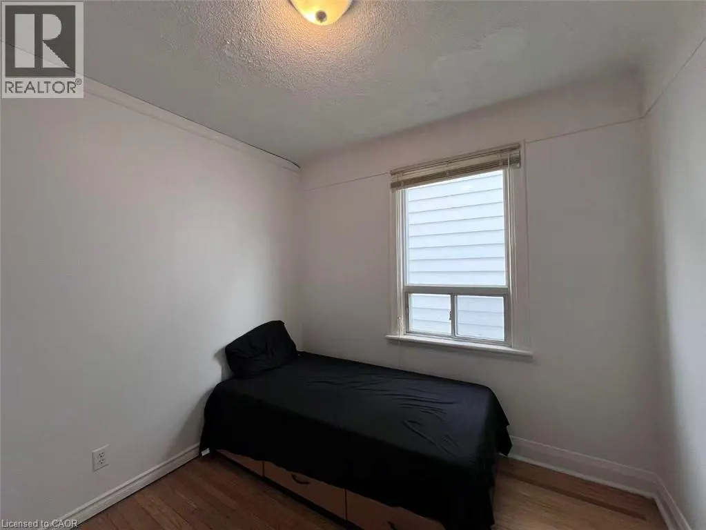125 BROADWAY Avenue