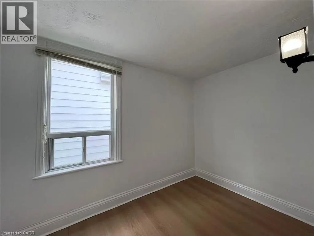 125 BROADWAY Avenue
