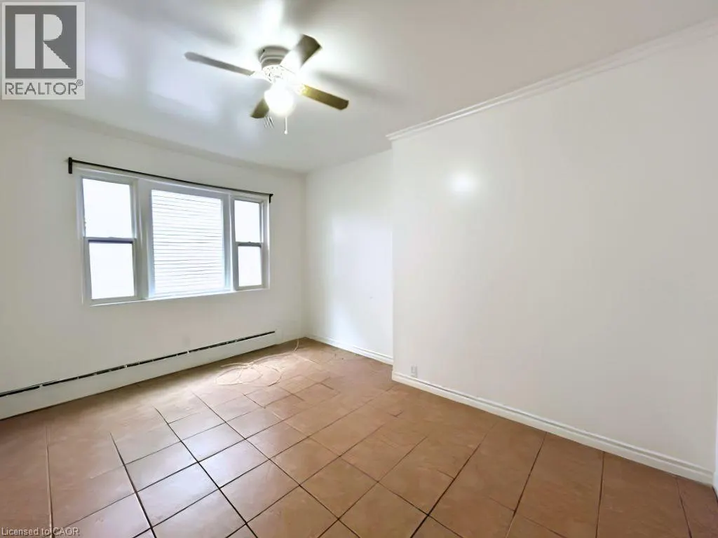 69 SHERMAN Avenue S Unit# 4 #4