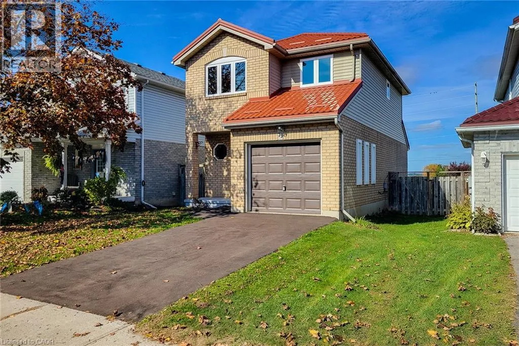 79 ANASTASIA Crescent