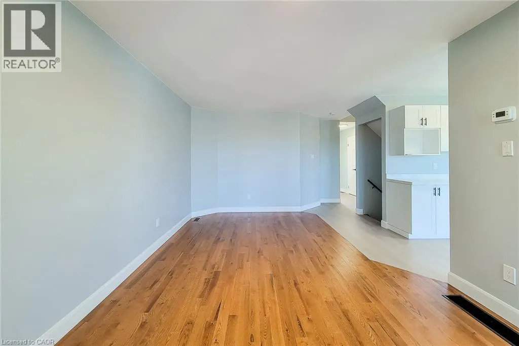 79 ANASTASIA Crescent