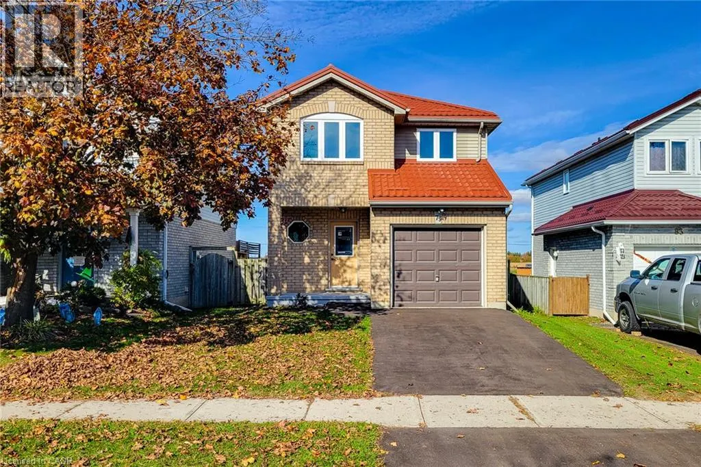 79 ANASTASIA Crescent