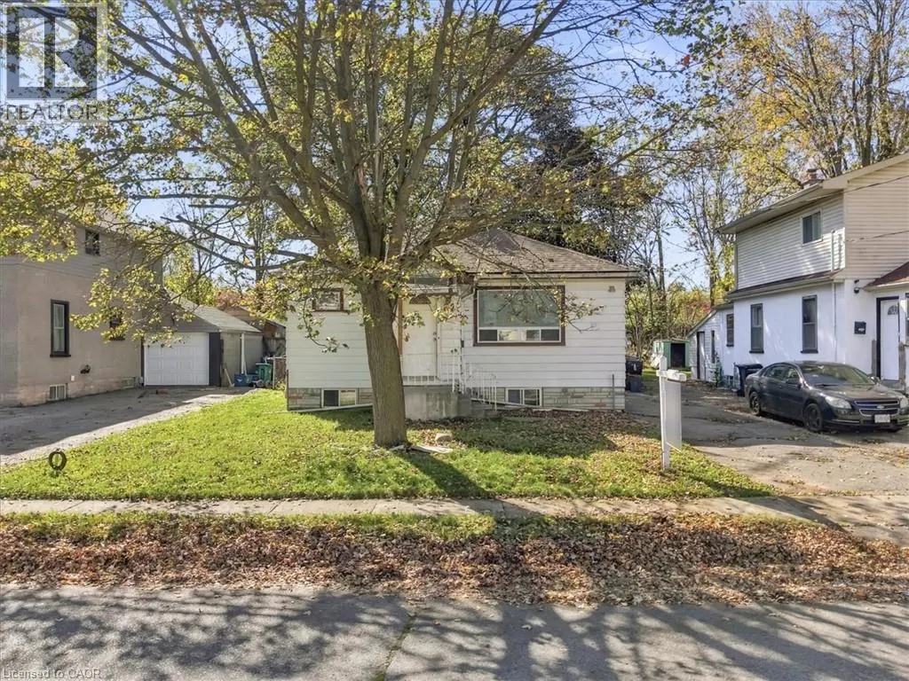 82 NORFOLK Avenue