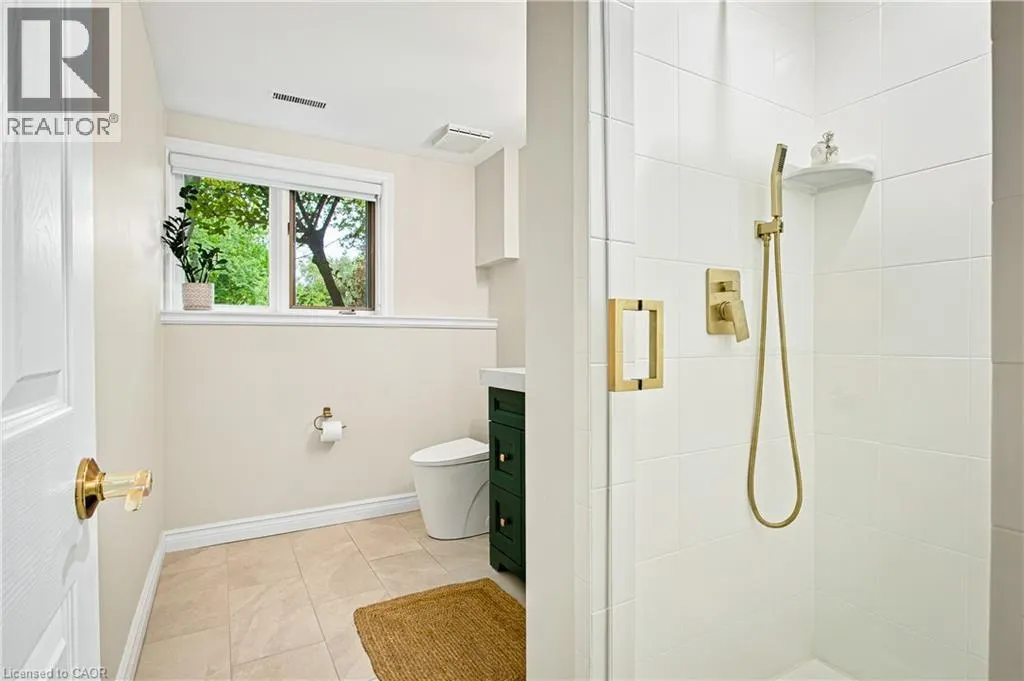 139 OAKLANDS PARK Court