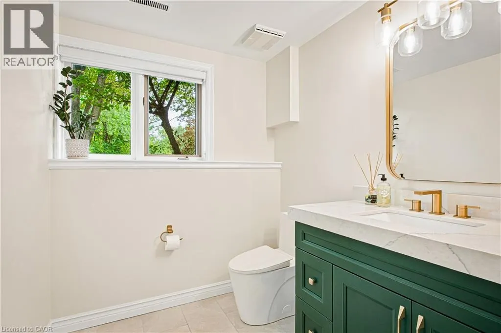 139 OAKLANDS PARK Court