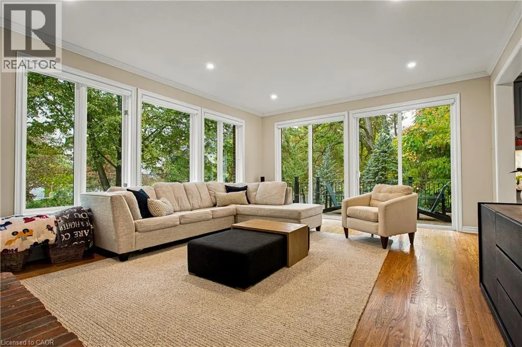 139 OAKLANDS PARK Court