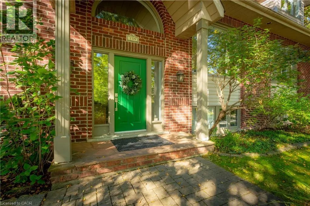 139 OAKLANDS PARK Court