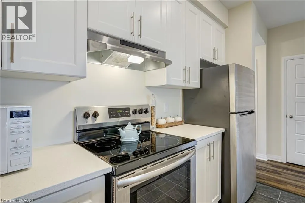 12 BLANSHARD Street Unit# 204 #204