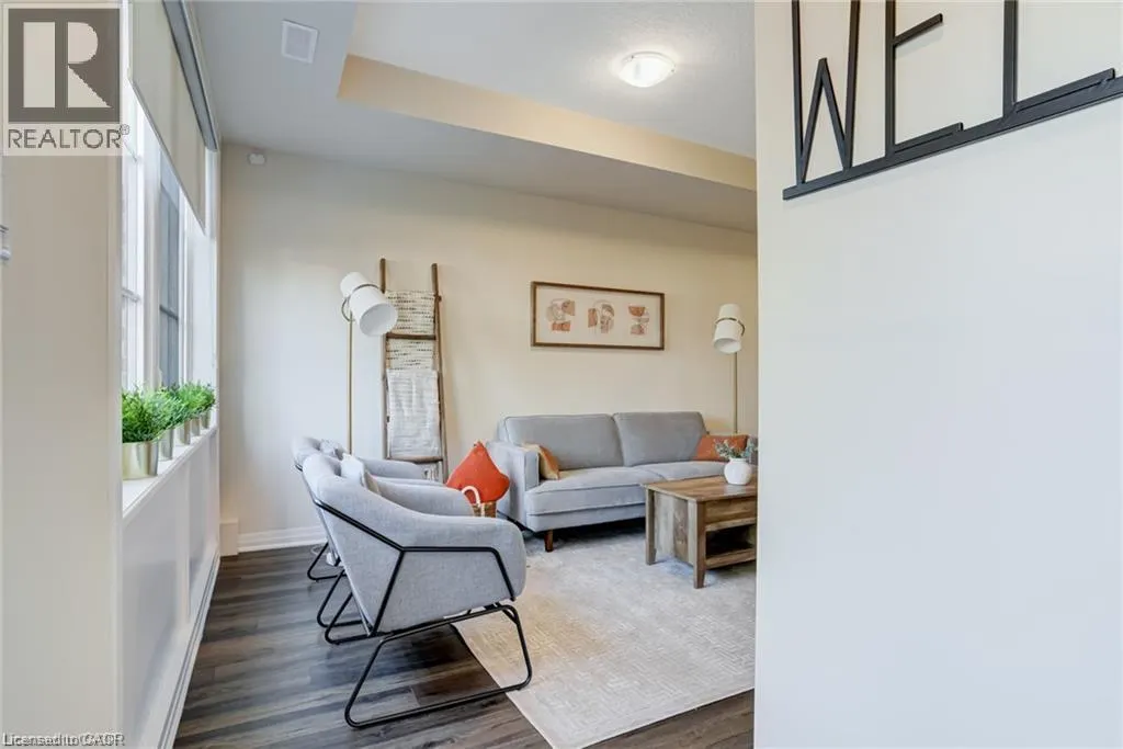 12 BLANSHARD Street Unit# 204 #204