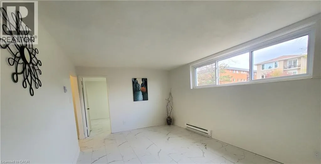 155 CHANDLER Drive Unit# 1 #1