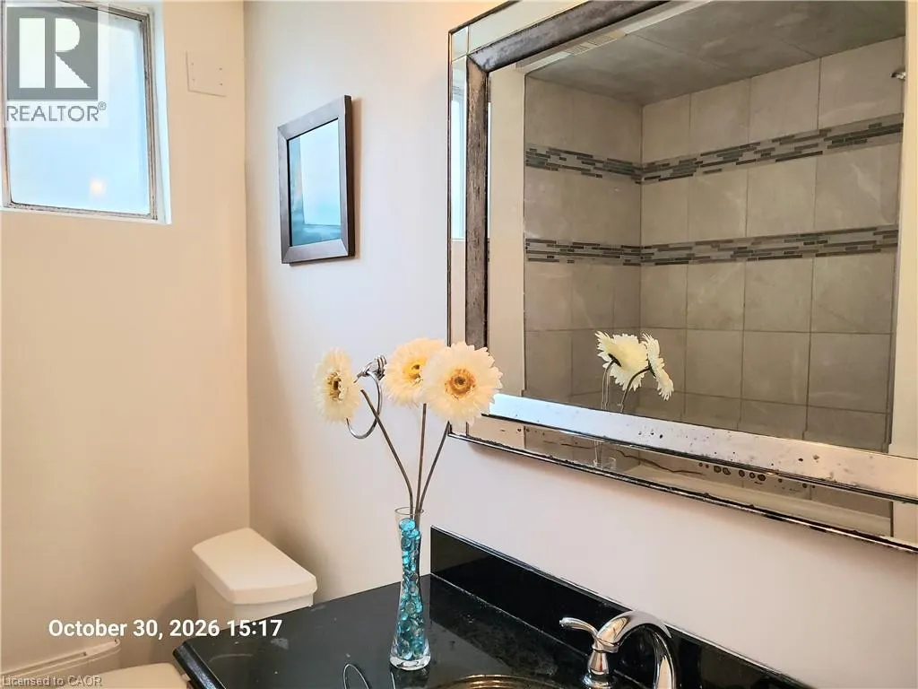 155 CHANDLER Drive Unit# 1 #1