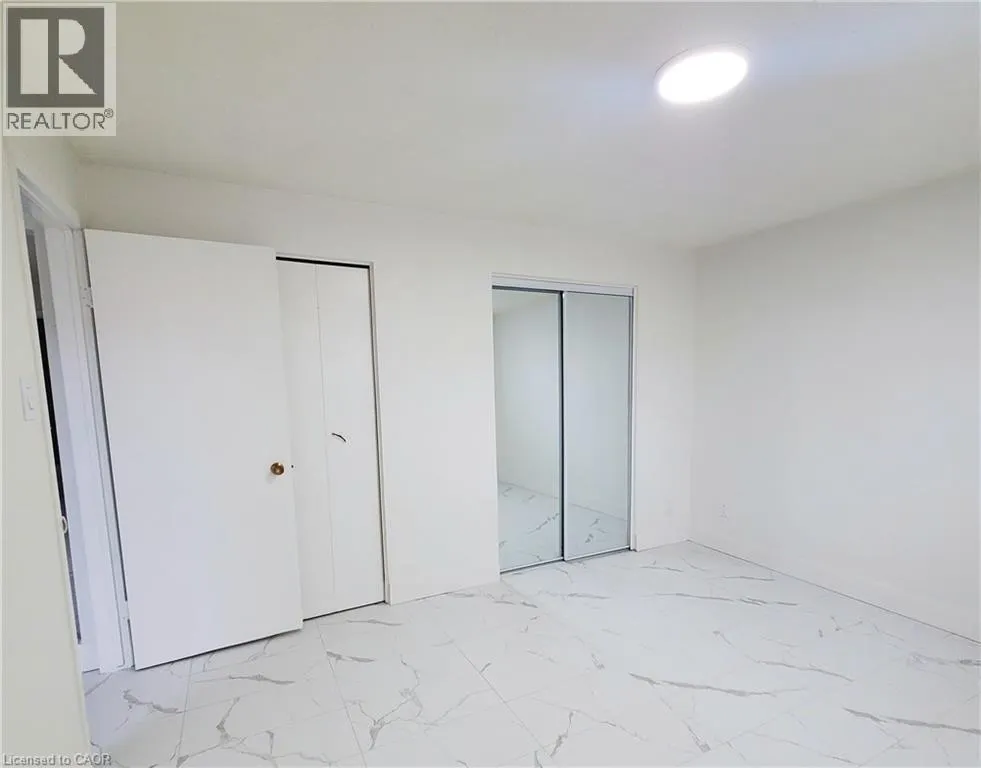 155 CHANDLER Drive Unit# 1 #1