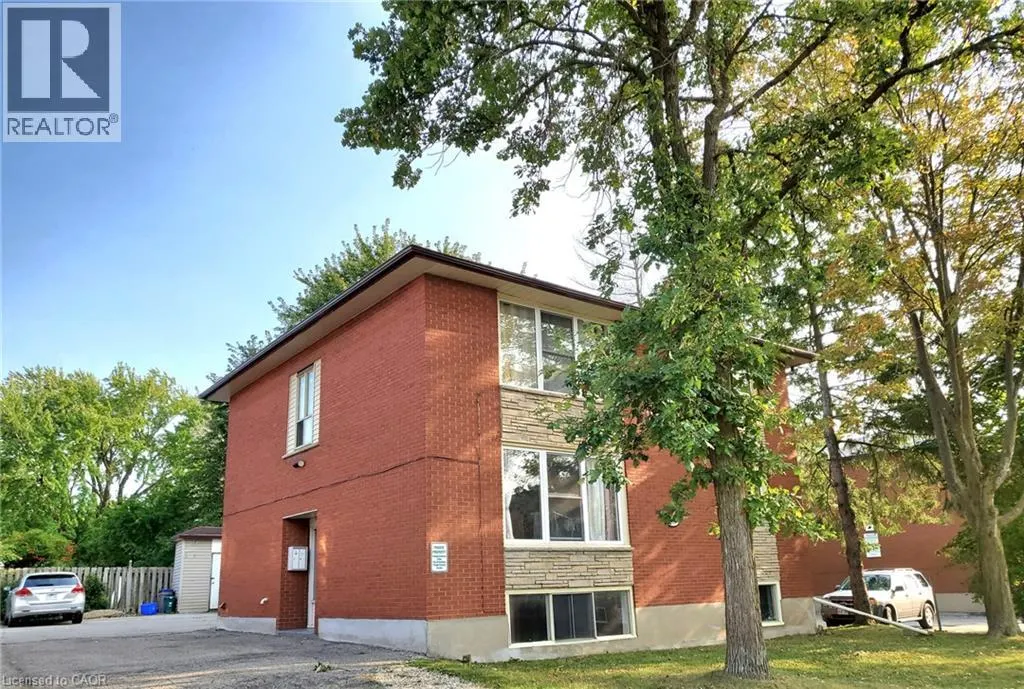 155 CHANDLER Drive Unit# 1 #1