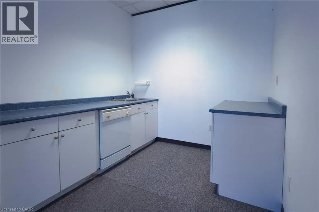 200 JAMES Street S Unit# 303 #303