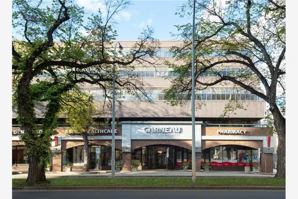 260 11044  82 Avenue NW