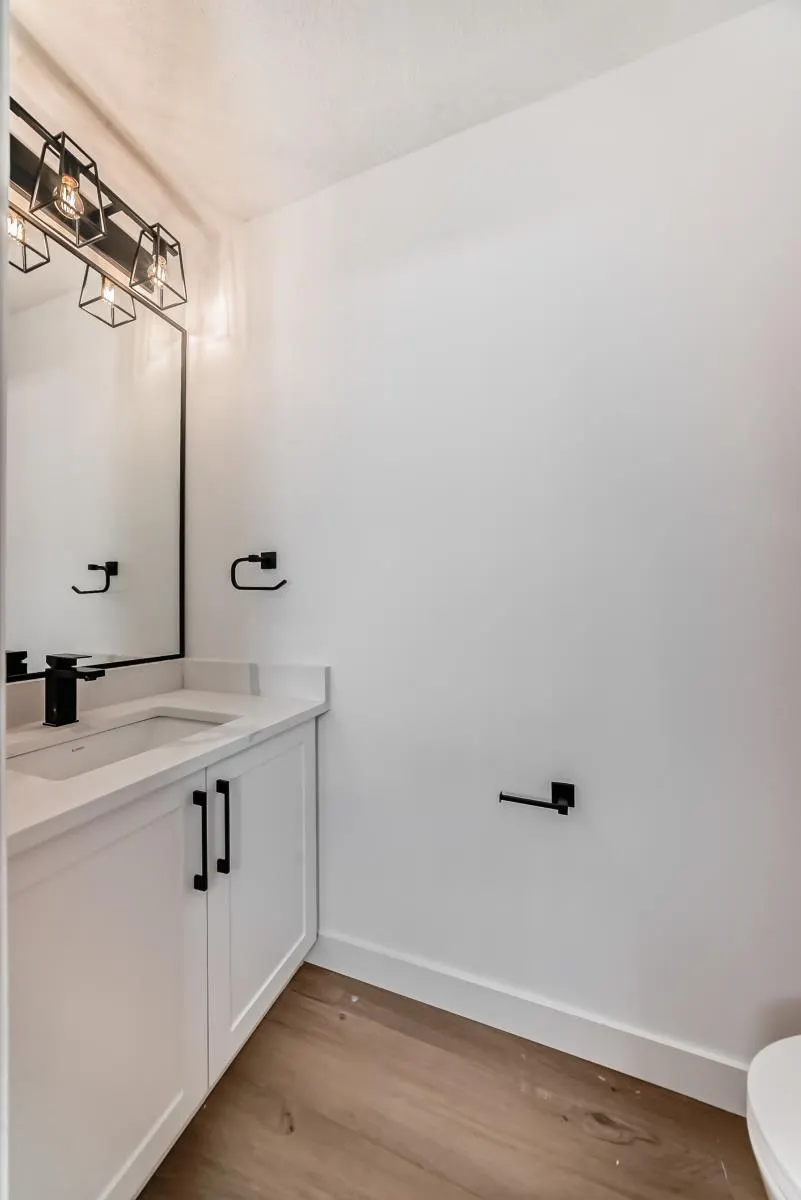 11519 & 11521 67 ST NW