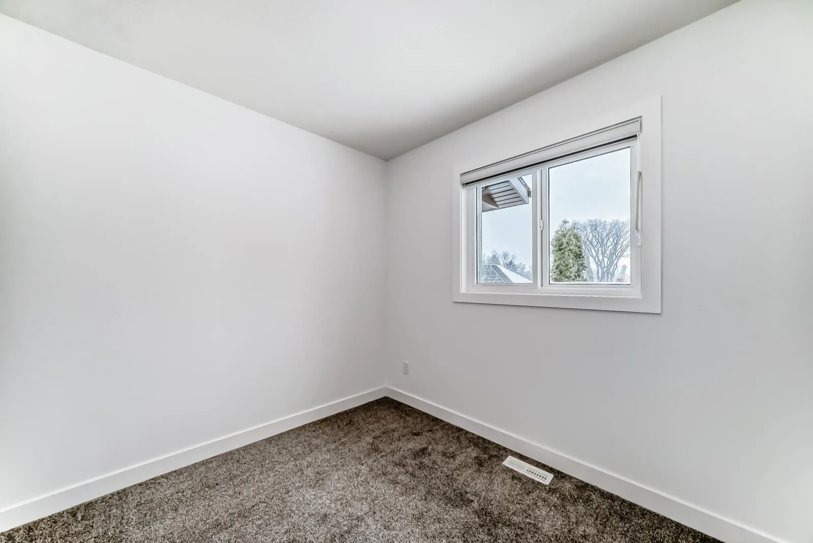 11519 & 11521 67 ST NW