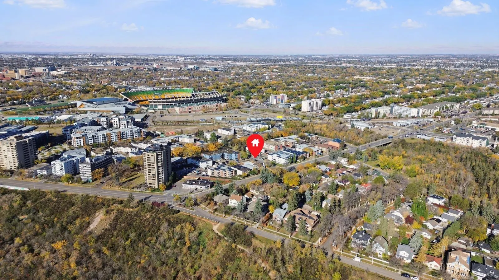 10936 82 St NW, Edmonton, AB