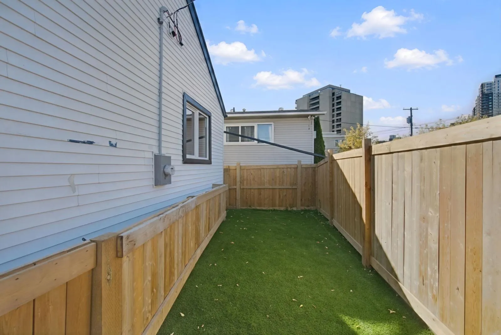 10936 82 St NW, Edmonton, AB